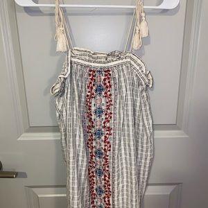 Universal thread tank top